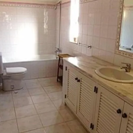 别墅 Quadradinhos 30q - Luxurious 4-bedroom With Private Heated Pool *